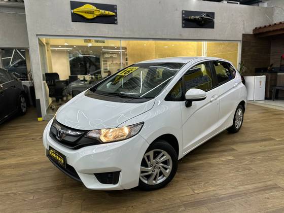 HONDA FIT 2016