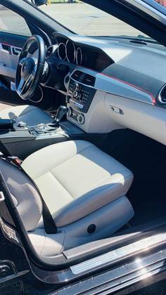 MERCEDES-BENZ C 250 2013