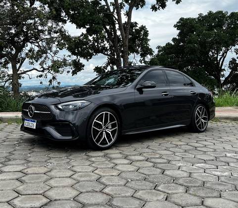 MERCEDES-BENZ C 300 2023