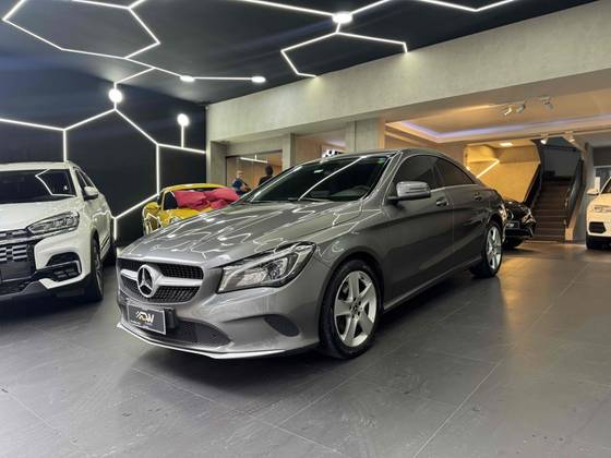 MERCEDES-BENZ CLA 180 2018