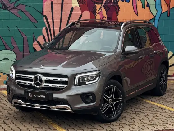 MERCEDES-BENZ GLB 200 2022