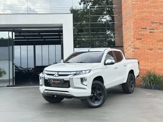 MITSUBISHI L200 TRITON 2022