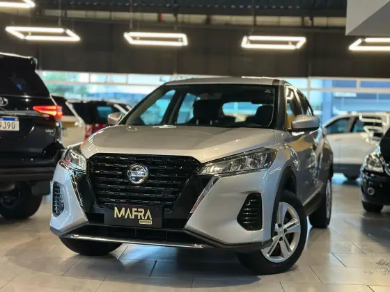 NISSAN KICKS 2022
