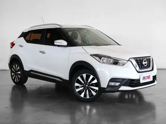 NISSAN KICKS 2018