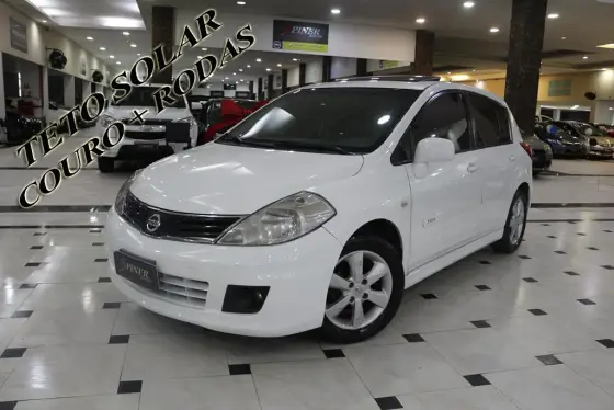 NISSAN TIIDA 2012