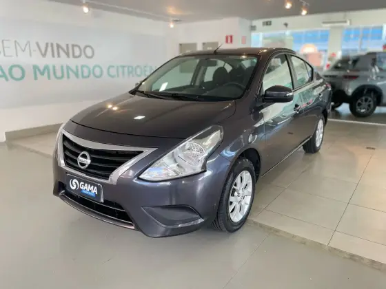 NISSAN VERSA 2020