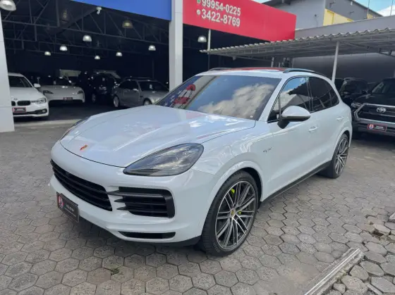 PORSCHE CAYENNE 2020
