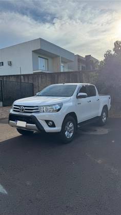 TOYOTA HILUX 2018