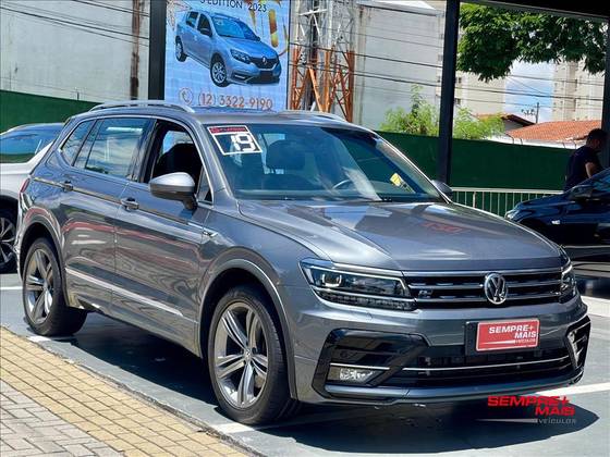 VOLKSWAGEN TIGUAN 2019