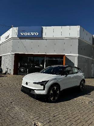 VOLVO EX30 2024