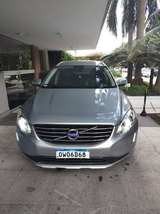 VOLVO XC60 2015