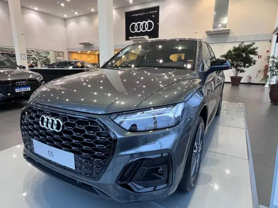 AUDI Q5 2024