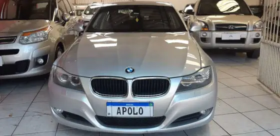 BMW 320i 2010