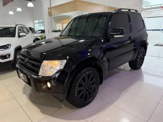 MITSUBISHI PAJERO FULL 2008