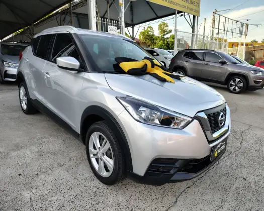 NISSAN KICKS 2019