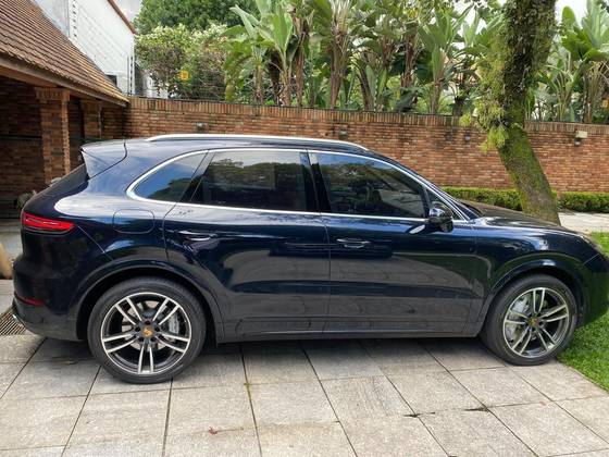 PORSCHE CAYENNE 2019