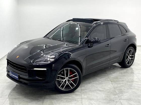 PORSCHE MACAN 2024