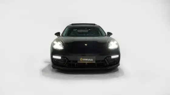 PORSCHE PANAMERA 2022