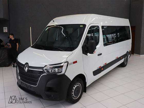 RENAULT MASTER 2025