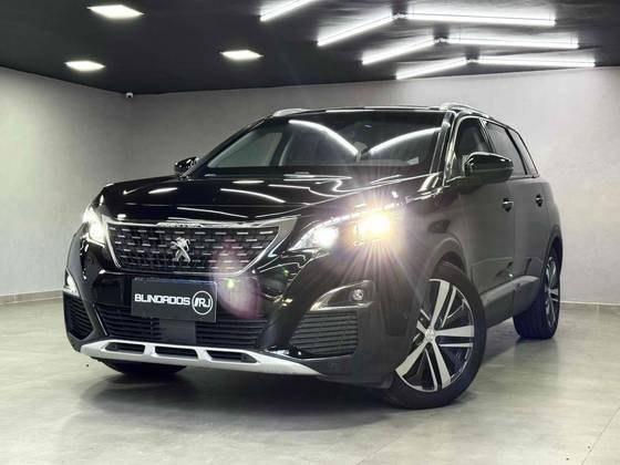 PEUGEOT 5008 2019