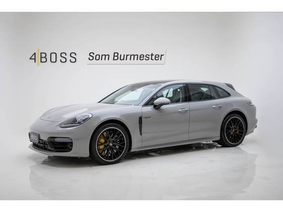 PORSCHE PANAMERA 2023