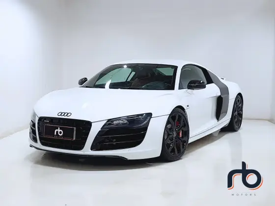 AUDI R8 2012