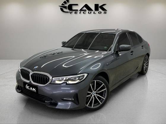 BMW 320i 2020