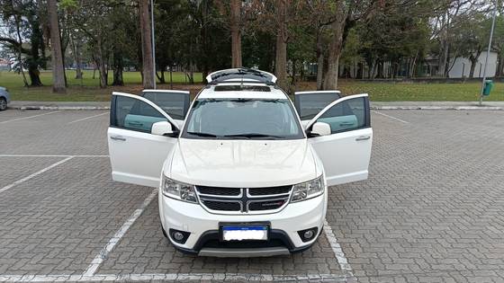 DODGE JOURNEY 2015