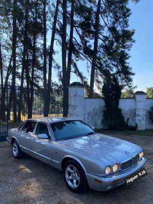 JAGUAR XJ8 2000