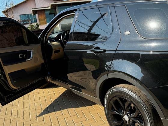 LAND ROVER DISCOVERY SPORT 2018