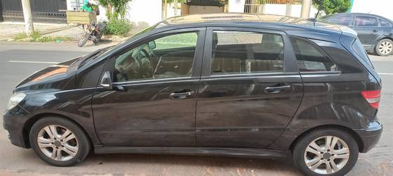 MERCEDES-BENZ B 200 2009