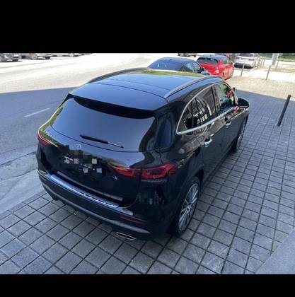 MERCEDES-BENZ GLB 200 2023