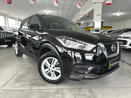 NISSAN KICKS 2018