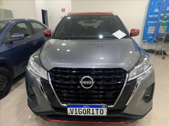 NISSAN KICKS 2023