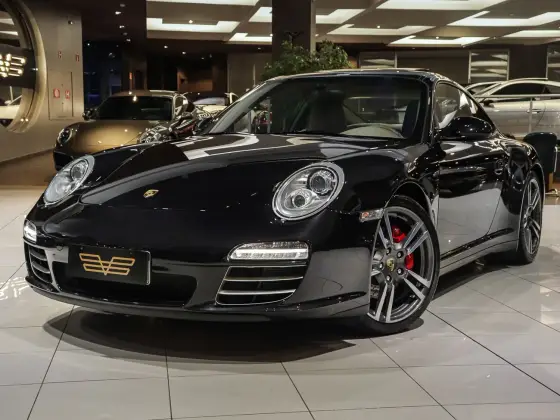 PORSCHE 911 2011
