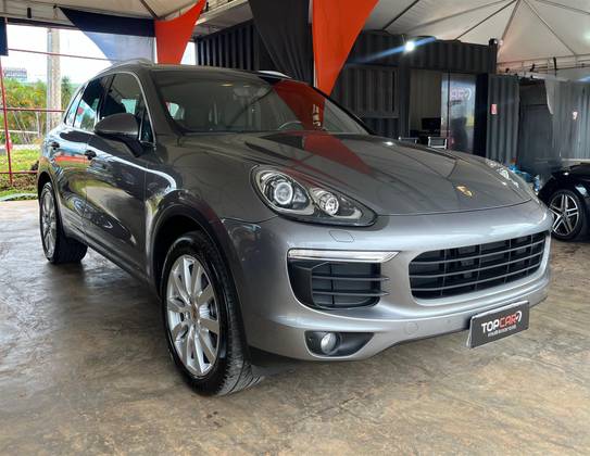 PORSCHE CAYENNE 2016