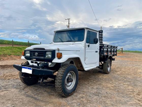 TOYOTA BANDEIRANTE 1995