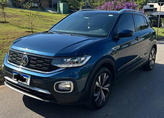 VOLKSWAGEN T-CROSS 2021