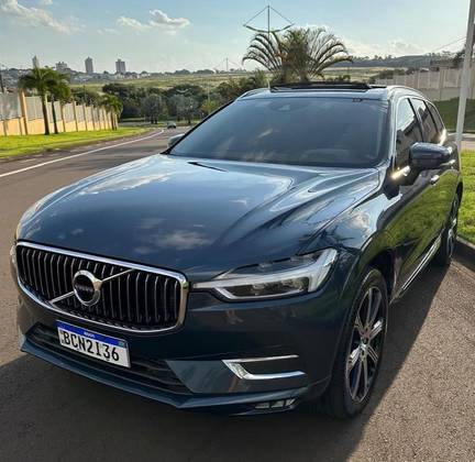 VOLVO XC60 2019
