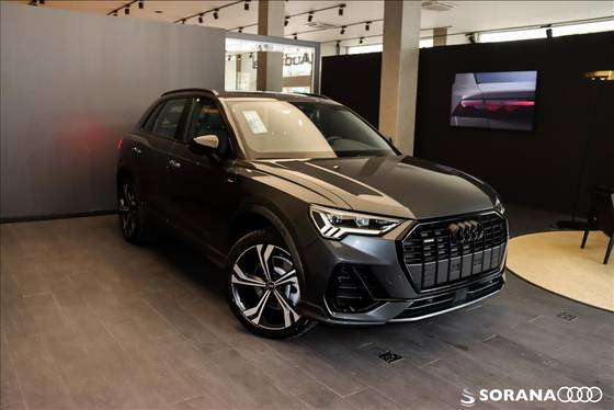 AUDI Q3 2025