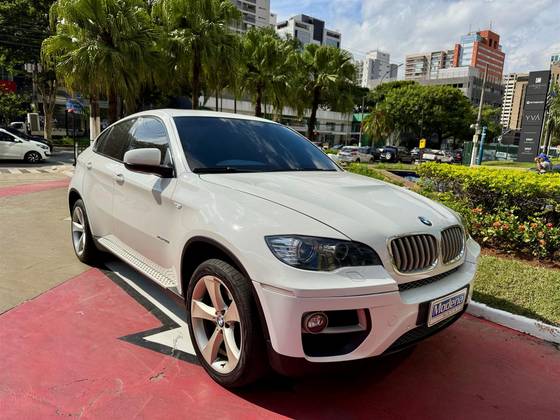 BMW X6 2013