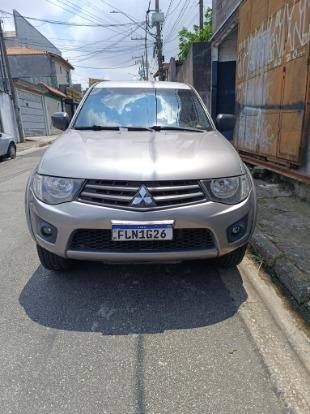 MITSUBISHI L200 TRITON 2013