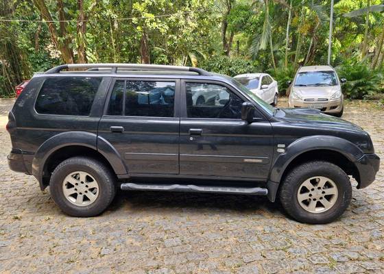 MITSUBISHI PAJERO 2007