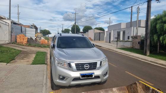 NISSAN FRONTIER 2021