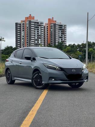 NISSAN LEAF 2023