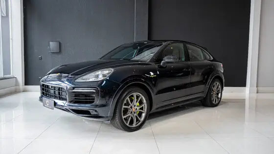 PORSCHE CAYENNE 2022