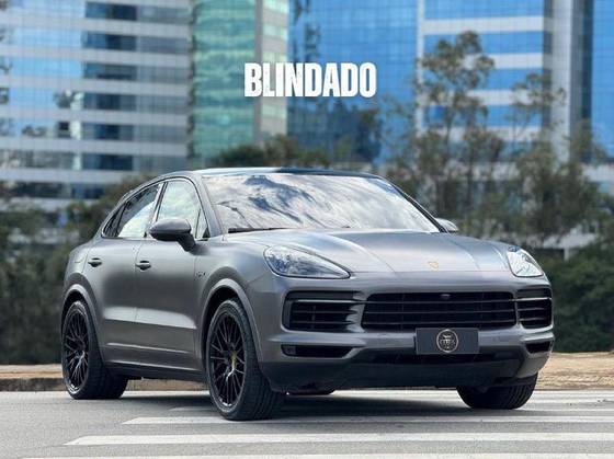 PORSCHE CAYENNE 2022