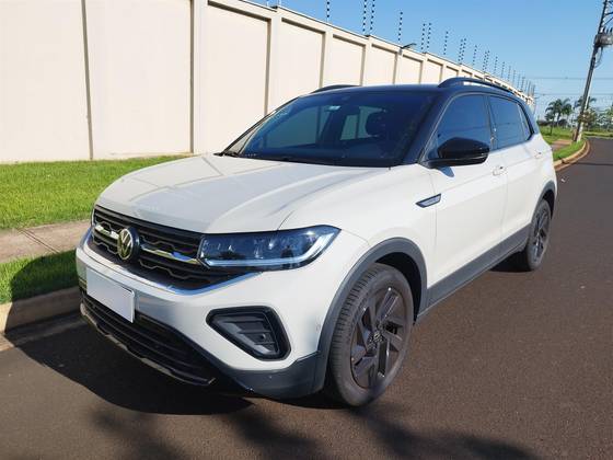 VOLKSWAGEN T-CROSS 2025