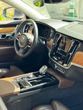 VOLVO S90 2020