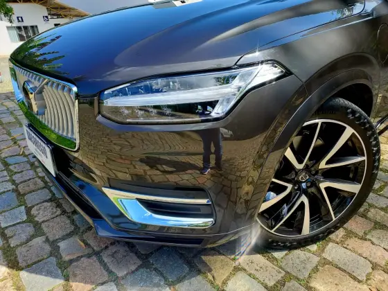 VOLVO XC90 2023